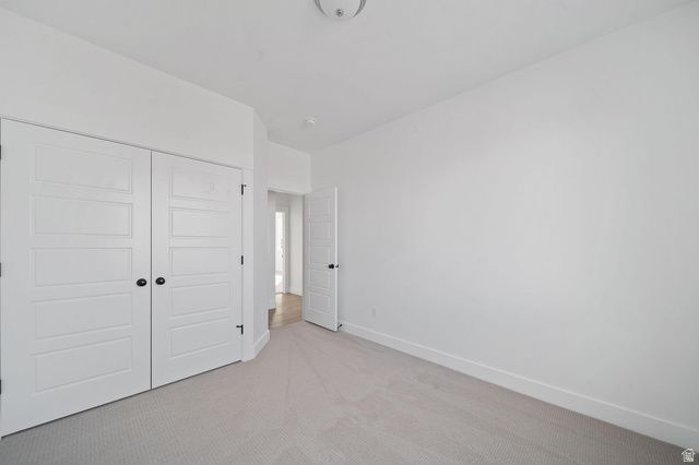 1262 E HIGHLINE RD, Lake Point, UT 84074