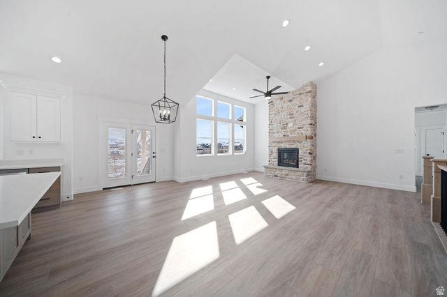 1262 E HIGHLINE RD, Lake Point, UT 84074