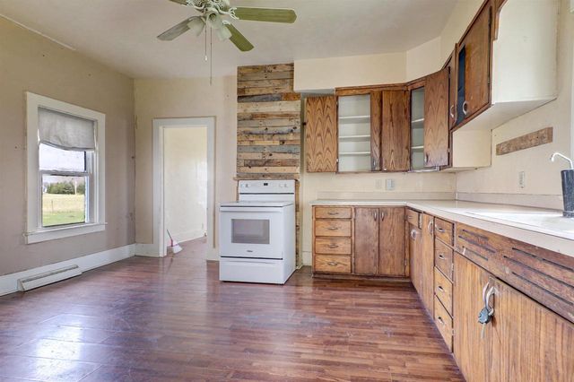 W5136 BRUSEWITZ ROAD, Black Creek, WI 54106