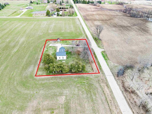 W5136 BRUSEWITZ ROAD, Black Creek, WI 54106