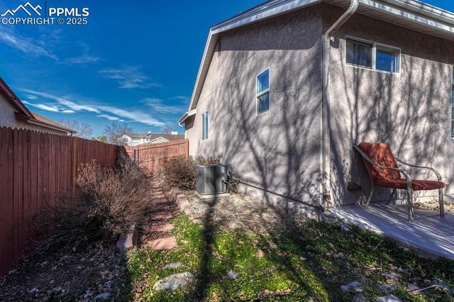 795 Aspenglow Lane, Colorado Springs, CO 80916