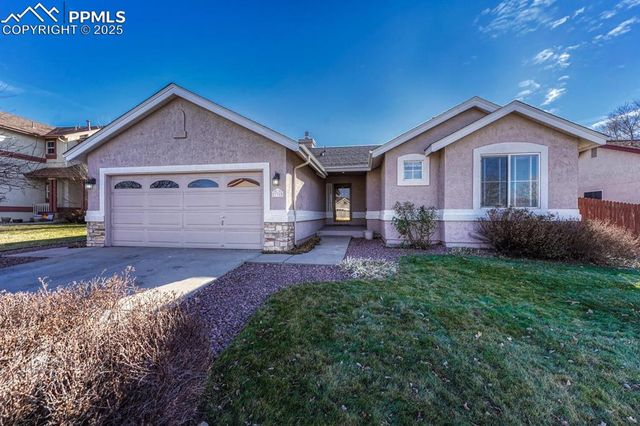 795 Aspenglow Lane, Colorado Springs, CO 80916