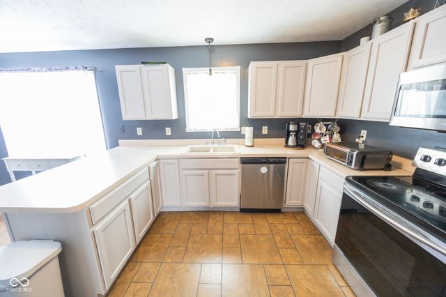 7731 Skerries Court, Indianapolis, IN 46217