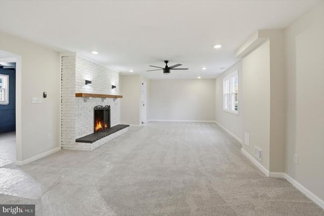 7918 ELIZABETH RD, Pasadena, MD 21122