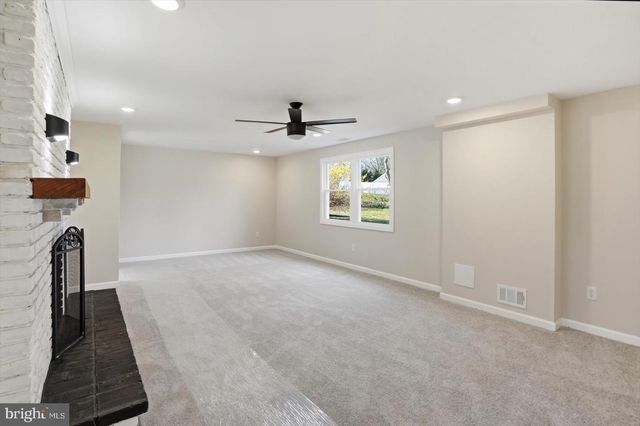 7918 ELIZABETH RD, Pasadena, MD 21122