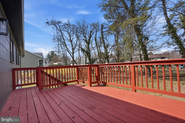 7918 ELIZABETH RD, Pasadena, MD 21122