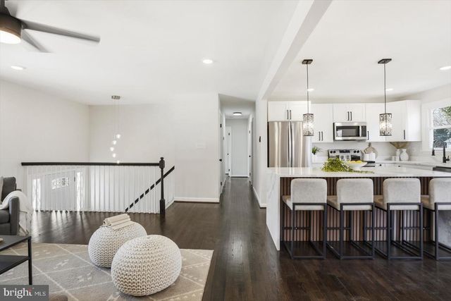 7918 ELIZABETH RD, Pasadena, MD 21122