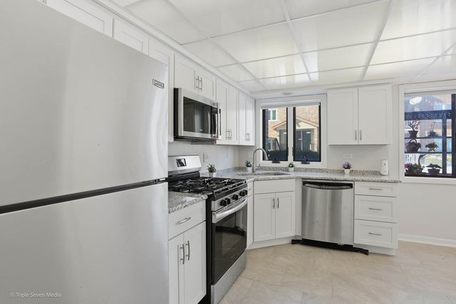 17236 Ridgeland Avenue 412, Tinley Park, IL 60477