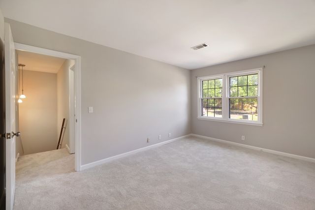 222 Westfield Dr, Nashville, TN 37221