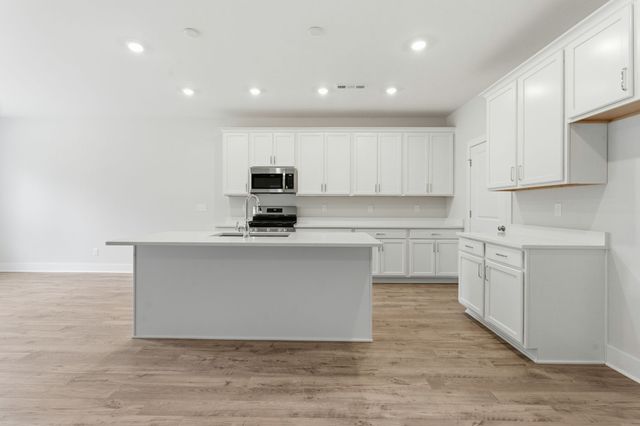 1429 Charles Drive, Chapel Hill, TN 37034