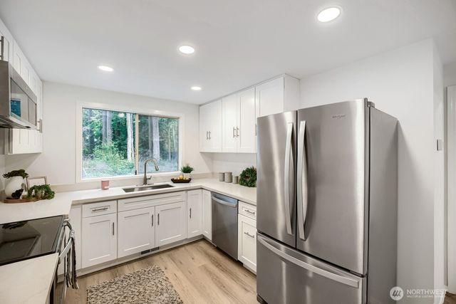 3929 Hoffman Court SE, Olympia, WA 98501