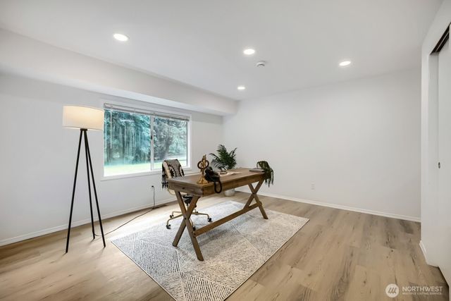 3929 Hoffman Court SE, Olympia, WA 98501