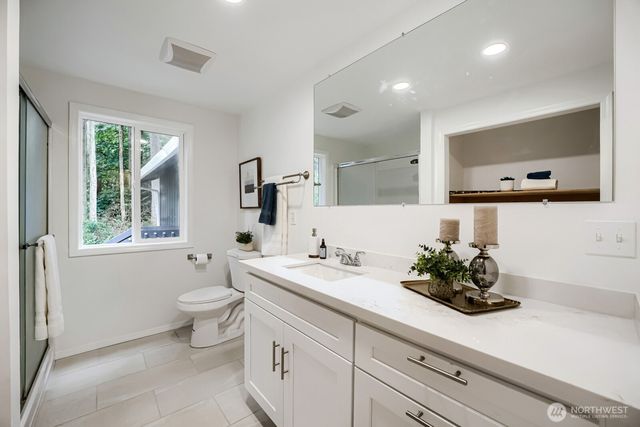 3929 Hoffman Court SE, Olympia, WA 98501