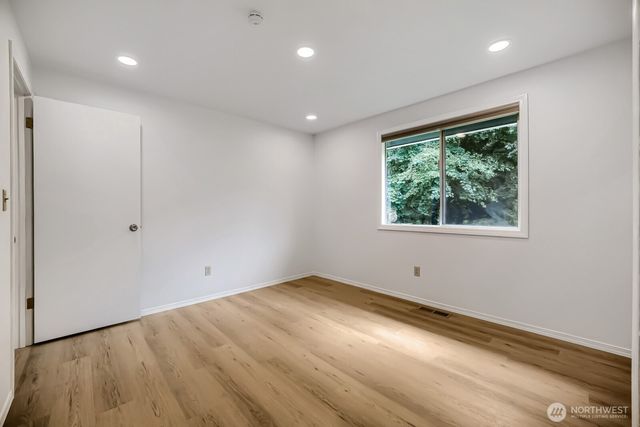 3929 Hoffman Court SE, Olympia, WA 98501