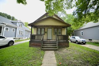 4702 N 49th STREET, Milwaukee, WI 53218