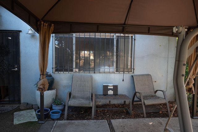 1534 W Canary Drive, Visalia, CA 93291