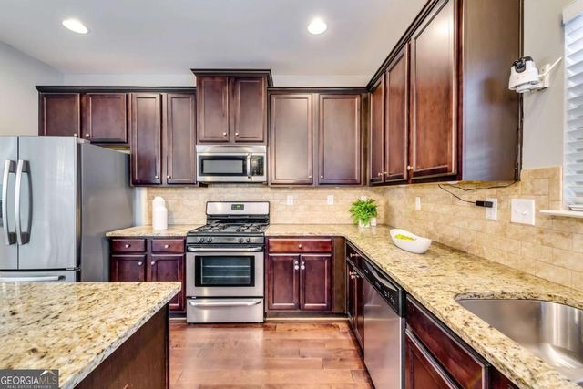 1154 Paramount Drive, Mcdonough, GA 30253