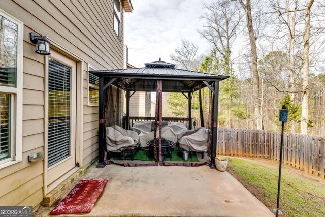 1154 Paramount Drive, Mcdonough, GA 30253