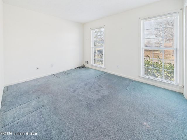 3805 Bigelow Dr, Jeffersontown, KY 40299