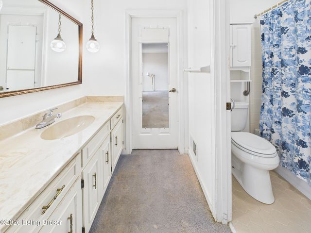 3805 Bigelow Dr, Jeffersontown, KY 40299