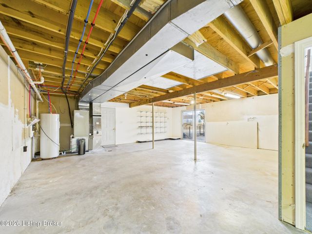 3805 Bigelow Dr, Jeffersontown, KY 40299