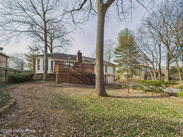3805 Bigelow Dr, Jeffersontown, KY 40299