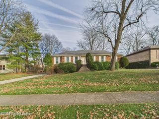 3805 Bigelow Dr, Jeffersontown, KY 40299
