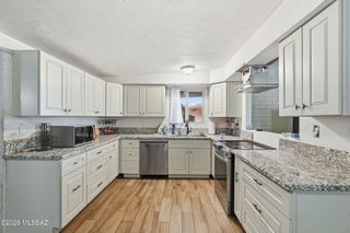 8325 E Louise Drive, Tucson, AZ 85730