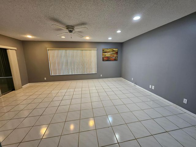 14628 Canalview Drive A, Delray Beach, FL 33484