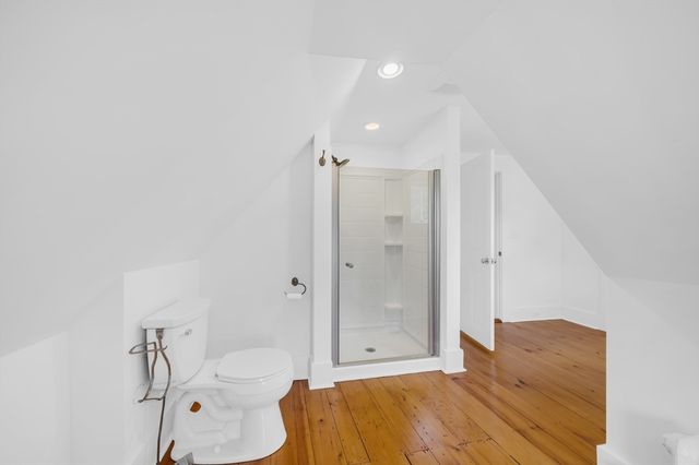 49 Abbot St, Andover, MA 01810