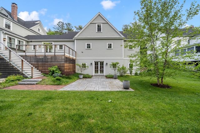 49 Abbot St, Andover, MA 01810