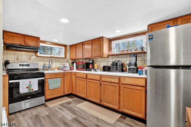 21 Ulster St, West Milford Twp., NJ 07480