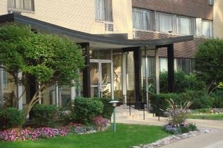 6300 N Sheridan Road 203, Chicago, IL 60660