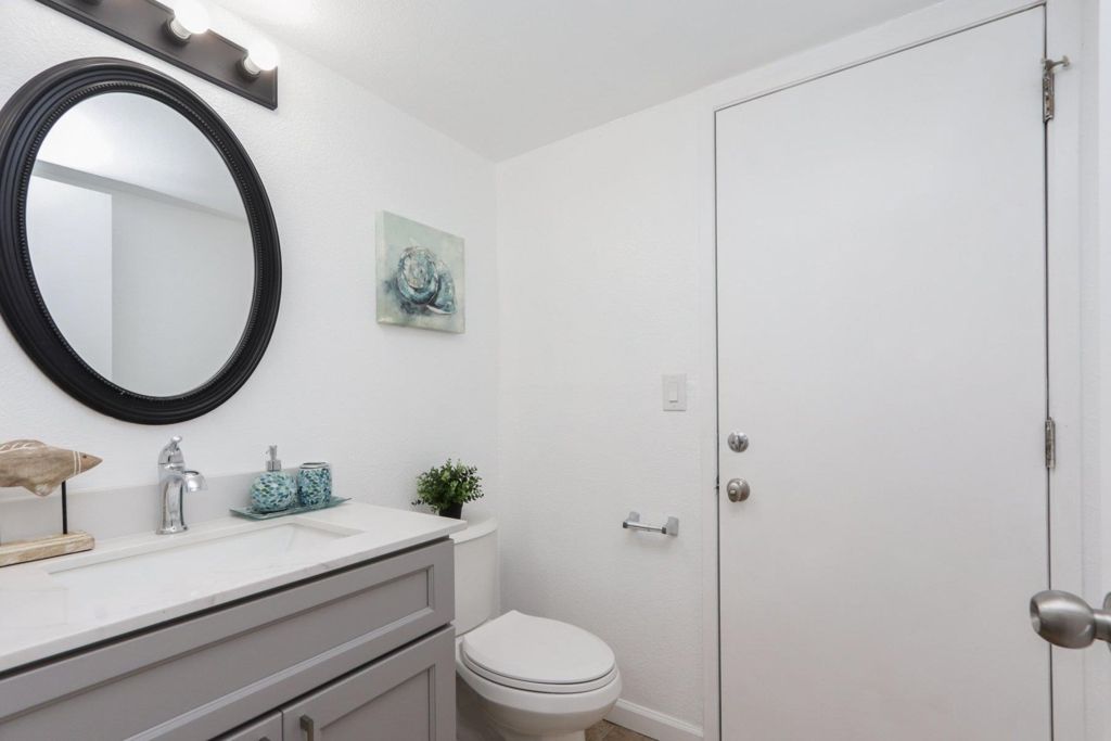 Image 23 of property listing at 803 Ulmeca Pl, Fremont, CA 94539