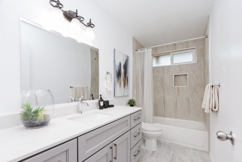 Image 31 of property listing at 803 Ulmeca Pl, Fremont, CA 94539