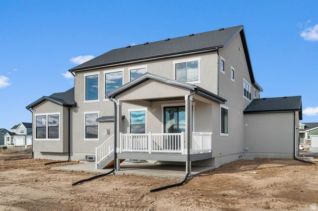 3033 W 2600 N, Clinton, UT 84015