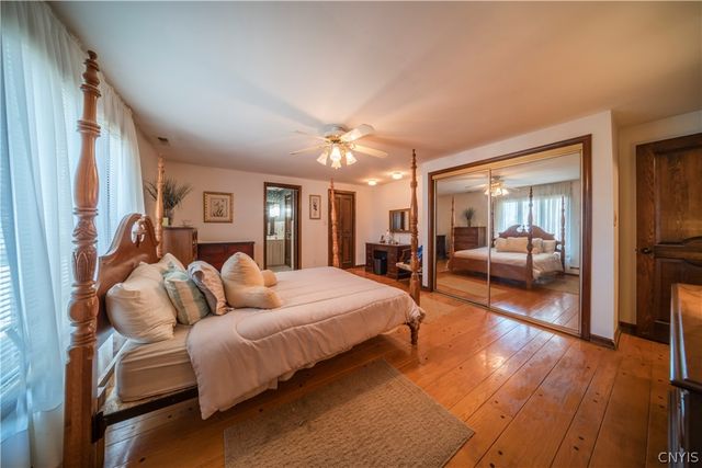 110 Bellshire Lane, Syracuse, NY 13208