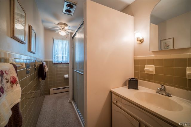 110 Bellshire Lane, Syracuse, NY 13208