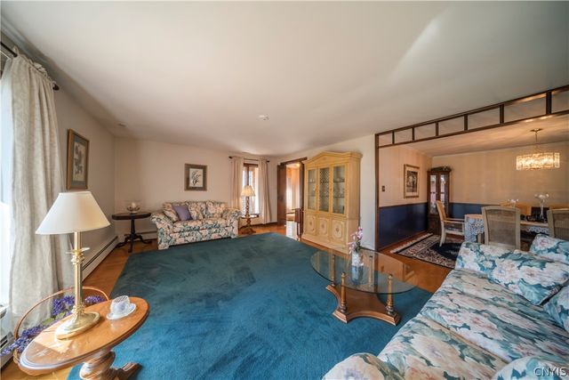 110 Bellshire Lane, Syracuse, NY 13208