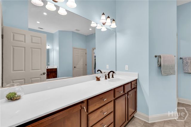 2502 River Oaks Drive, Richmond Hill, GA 31324
