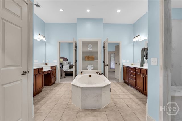 2502 River Oaks Drive, Richmond Hill, GA 31324