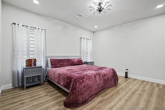 16521 N 573 Road, Tahlequah, OK 74464