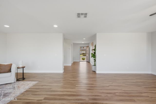 44640 Driftwood Street, Lancaster, CA 93535