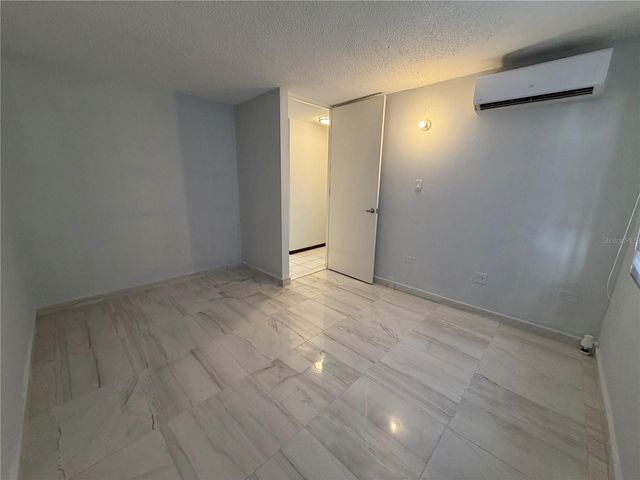 Apt 701 Edif B COND. TORRIMAR TOWN PARK 701, Guaynabo, PR 00969