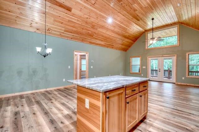 134 Camp Creek View, Blairsville, GA 30512