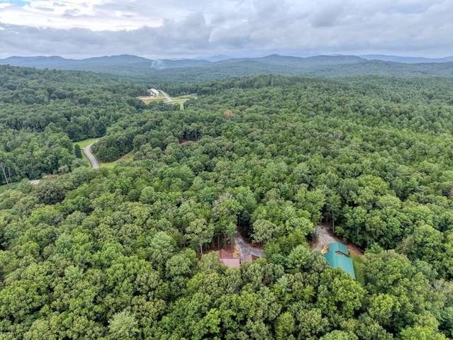 134 Camp Creek View, Blairsville, GA 30512