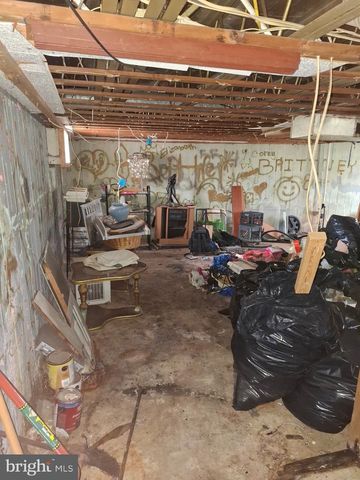 120 E BURTON LN, Sharon Hill, PA 19079