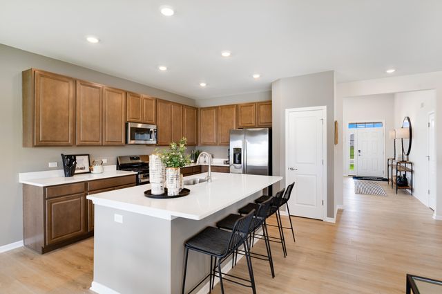 8930 102nd Street, St. John, IN 46373