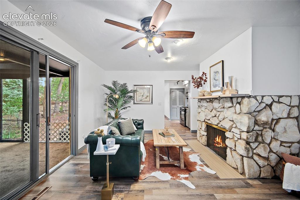 483 Crystal Hills Boulevard, Manitou Springs, CO 80829 — photo 5