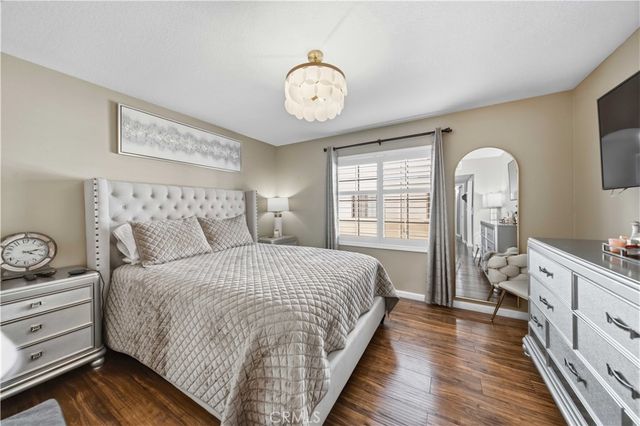 18103 Erik Court 483, Canyon Country, CA 91387